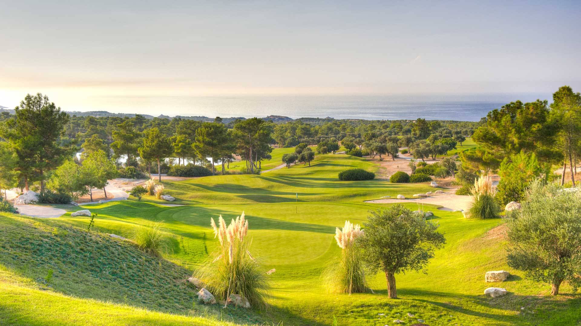 Korineum Golf &amp; Spa Resort